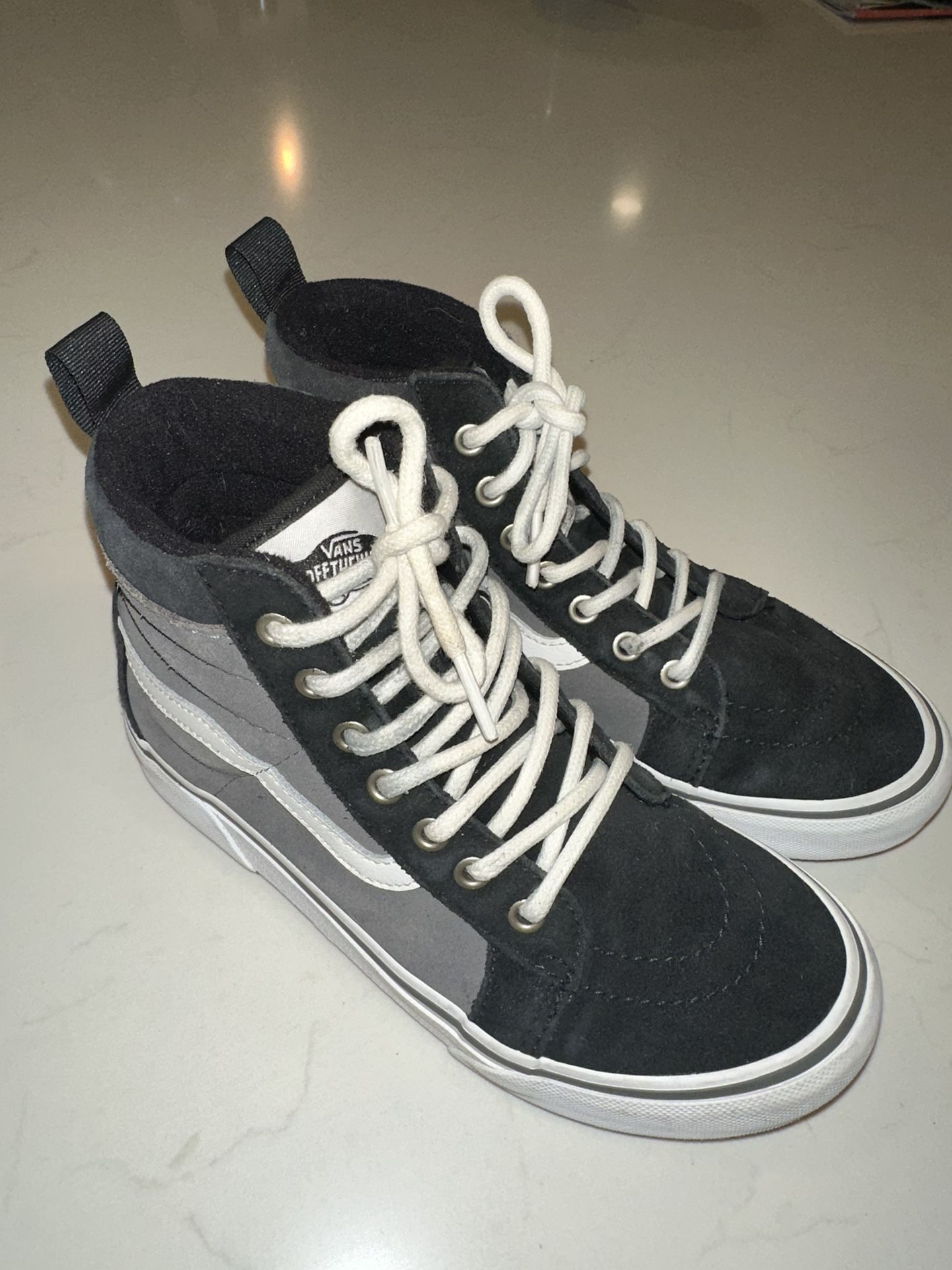 Kids Vans Hightops - Size 3 youth