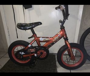 Bike McQueen size 12 $20