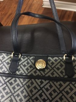 Tommy Hilfiger hand bag