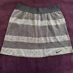 Nike Tennis Skirt/Skort (Size Medium)
