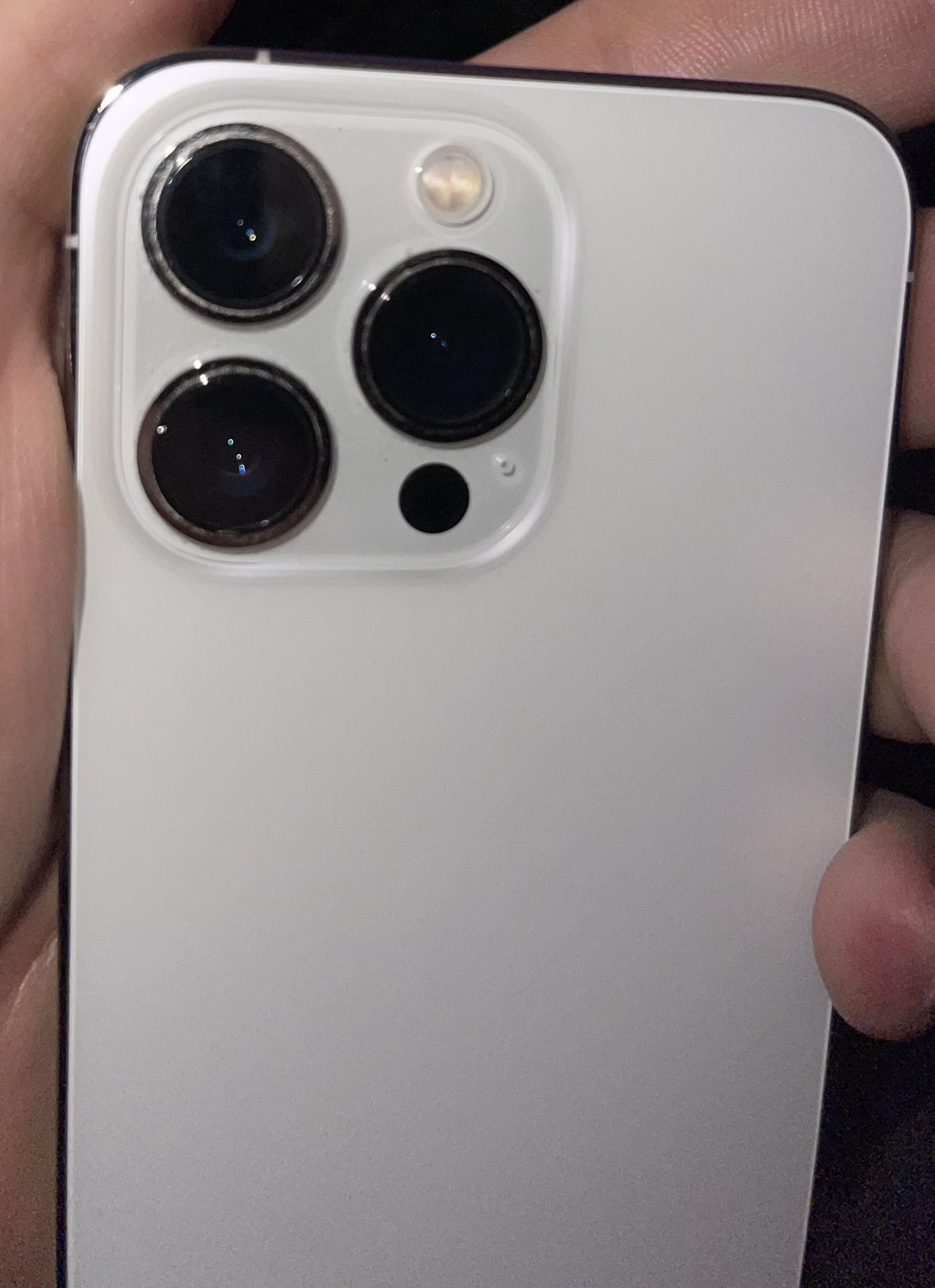 iPhone 13 Pro White. 512gb Lightly Used