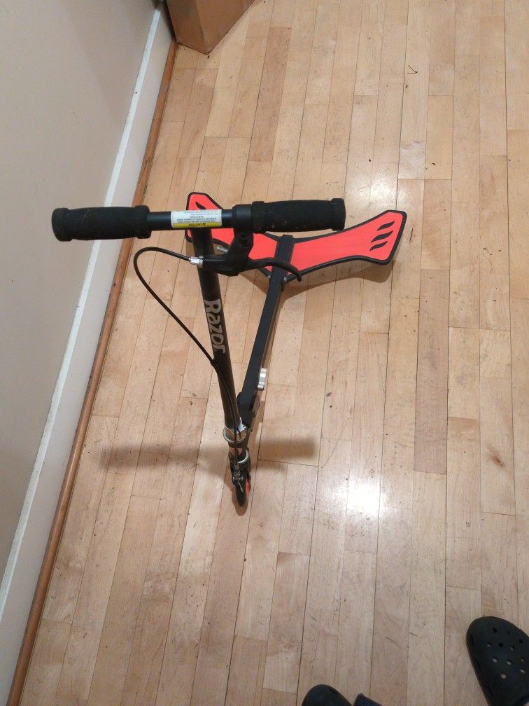 Razor Powerwing Scooter