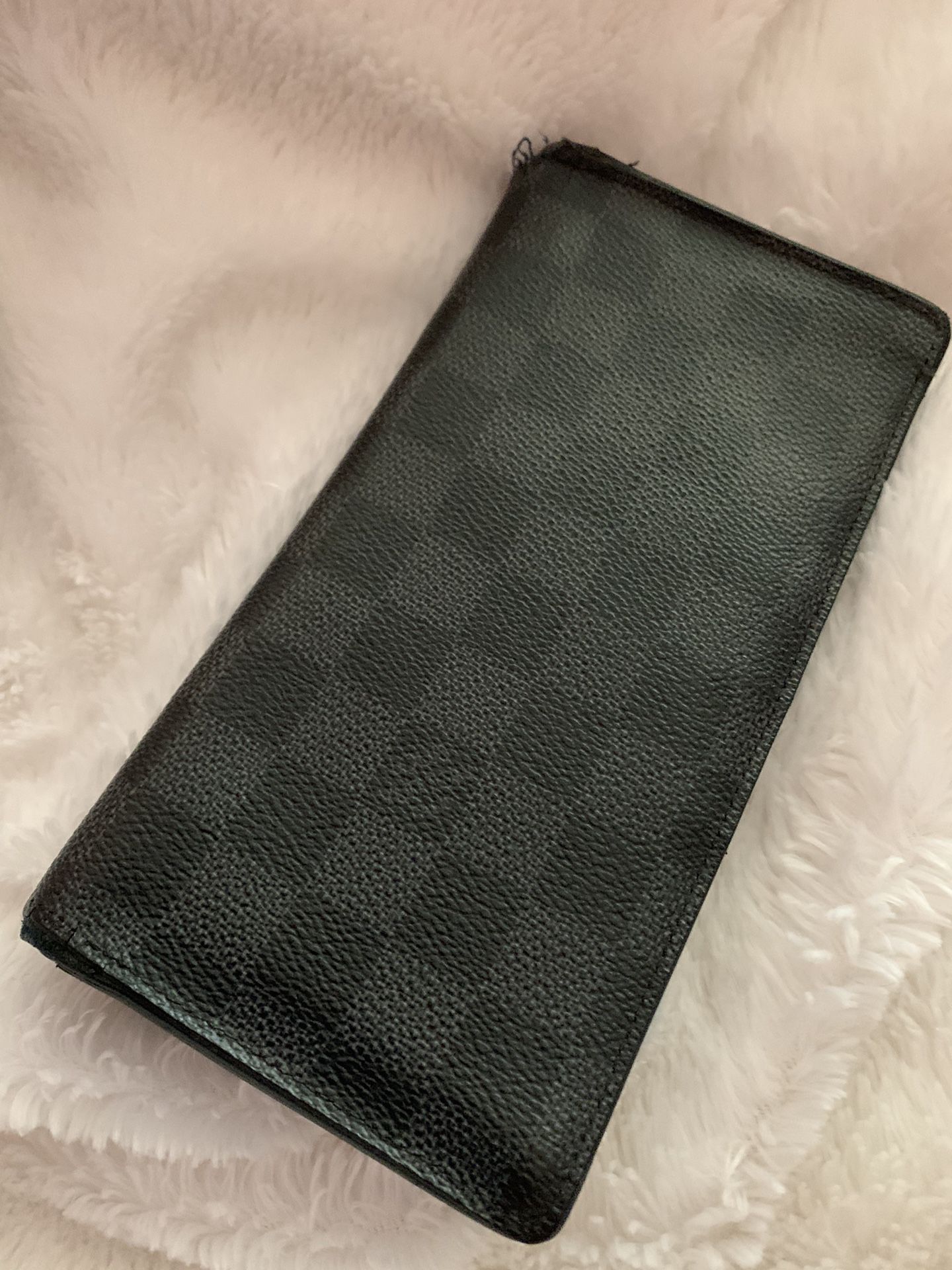 Louis Vuitton Wallet Long Graphite Damier for Sale in Chalfont, PA - OfferUp