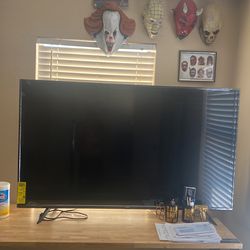 TCL Smart Tv 65” 400$