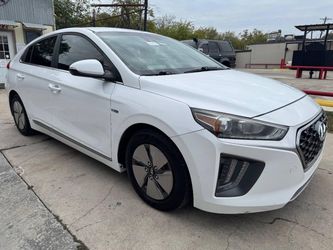 2020 Hyundai Ioniq Hybrid