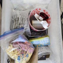 BOX  OF  MISCELLANEOUS  ITEMS ( ALL FOR $1 )