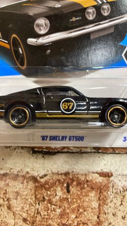 Hot Wheels '67 Shelby GT500 Die-Cast Car