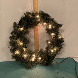 LIGHT UP WREATH
