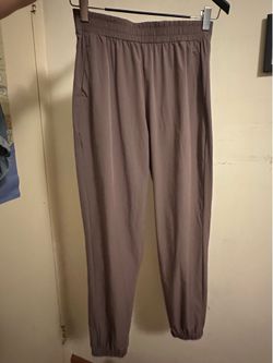 Light purple joggers L