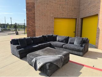 🔥 Ashley Furniture Rawcliffe Sectional – Charcoal/Black 🔥