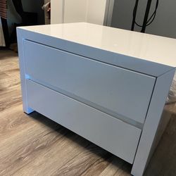 2 Drawer Dresser