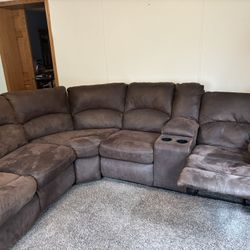 Brown Sectional 2 Recliners 