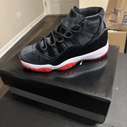 JORDAN 11 BRED VELVET BRAND NEW