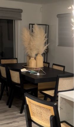 Dining table set