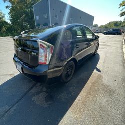 2012 Toyota Prius – Dealership Sale– 40-Day Warranty