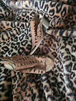 Womans Shoes Free