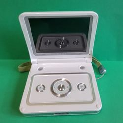 Multimedia TAVI Mini 30GB -No AC Adapter.