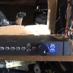Vaddio Universal CCU HD-19 CAT5 PN: (contact info removed)-034- SH Y3B 