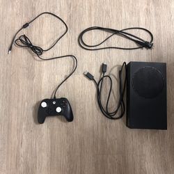 Xbox Series S 1TB Carbon Black + Wired Pro Controller - Fully Working
