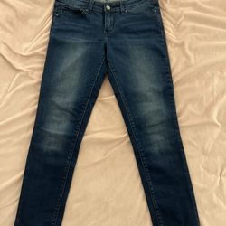 Levi 711 Skinny Size 29 