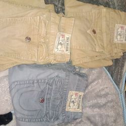 True Religion Size 30 Men $100
