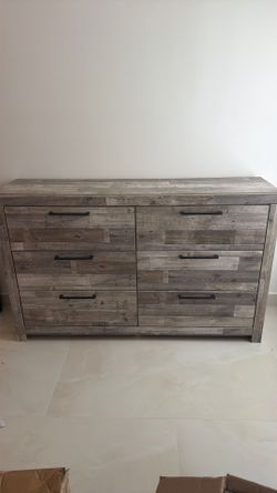 ASHLEY FURNITURE