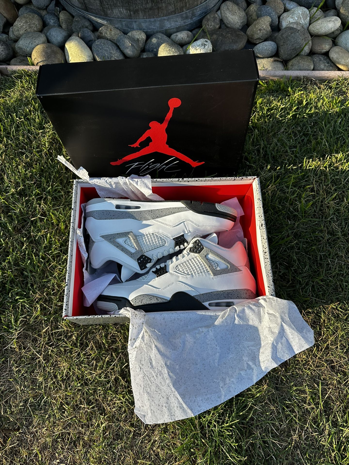 Jordan 4 White Cement 2025