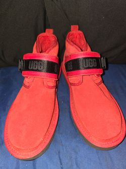 UGG Neumel Boot
Snapback Samba Red