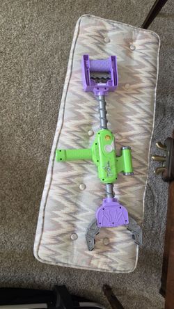 Buzz Lightyear grabber toy