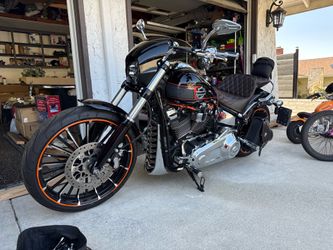🔥 OEM Wheels 2023 Harley-Davidson Breakout Wheels - Only 2,000 Miles! 21” Front + 18x8” Rear - Excellent Condition 🔥