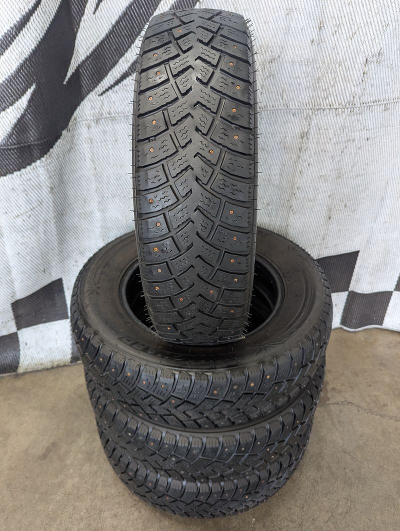 LT 195/75r16c Nexen WinGuard Win-Spike Load "D" studded winter snow tires