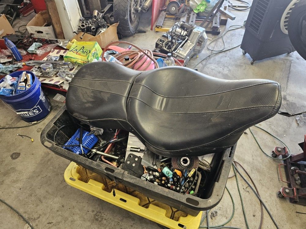 Harley Seat