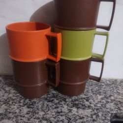 Vintage 5 Cups Tupperware $20. All In  Donna Inside The City Cash Only Please 