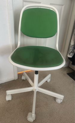 Kids adjustable chair