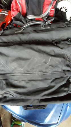 Garment bag travelers