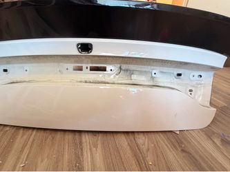 Charger trunk oem