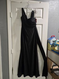 Black formal dresss