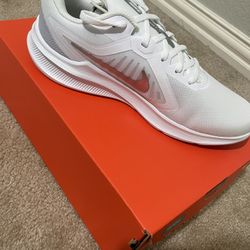 Nike Downshifters 7.5-11