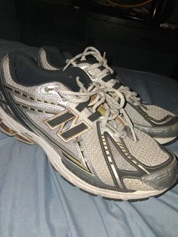 Sliver and gold new balance