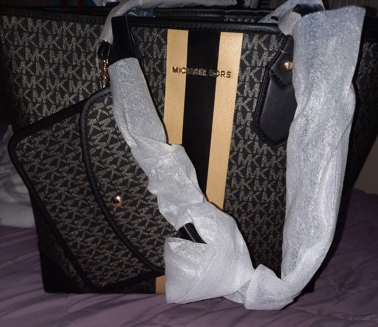 Michael Kors Purse