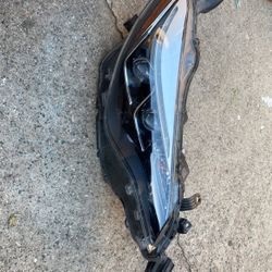 Headlight Toyota Corolla 2017-2018