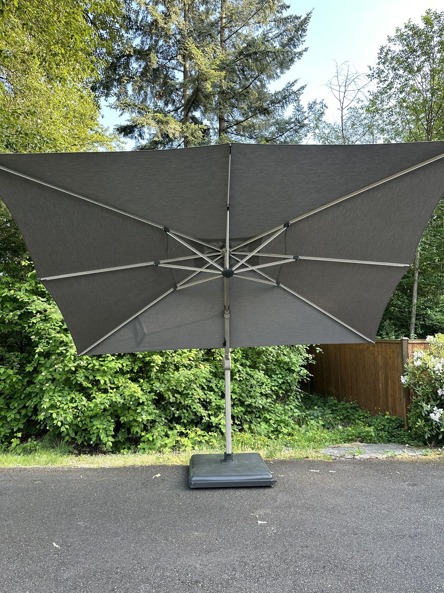 Brand New Costco 16ft Very Large Tilting Solar LED Offset Cantilever Umbrella