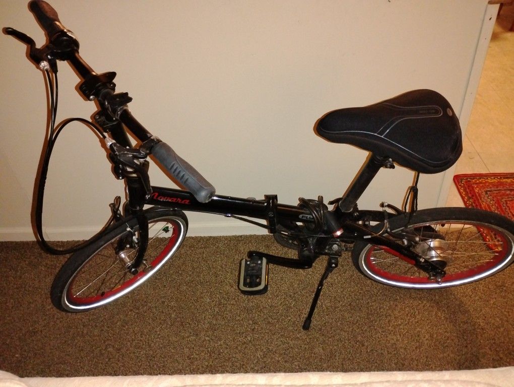 Bike (Folding Bicycle) Commuter Bike Novara REI