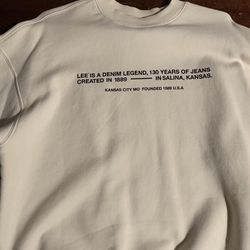 Used Lee sweater