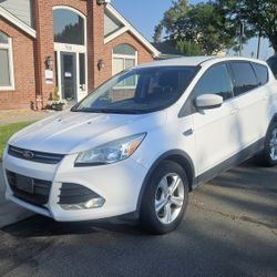 2015 Ford Escape 2.0 Ecoboost. SE