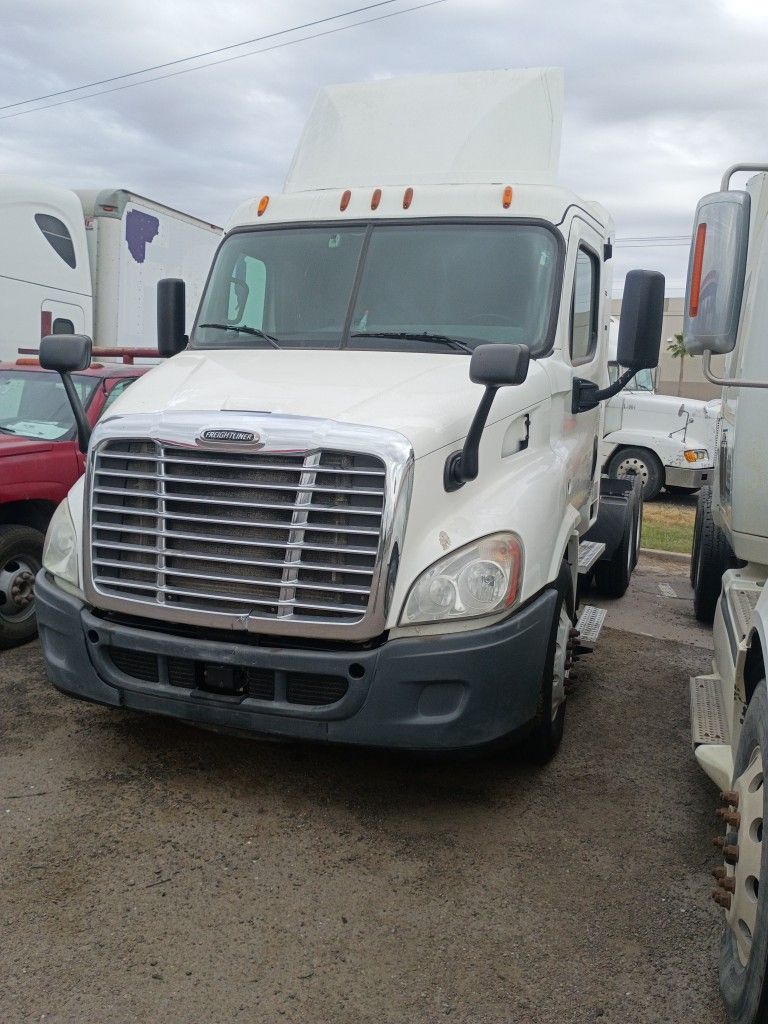 2015 Freightliner Cascadia