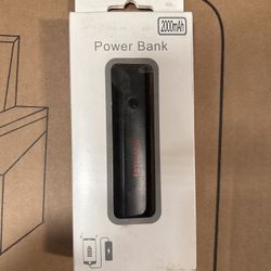 2000 mAh RECHARGEABLE POWER BANK - Battery Charger NEW