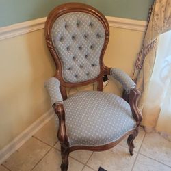 Antique Victorian Armchair 
