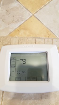 Honeywell RTH8500D thermostat