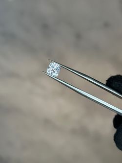 Beautiful Pair of 1.09CT E VVS2 Cushion Diamonds, IGI Certified!